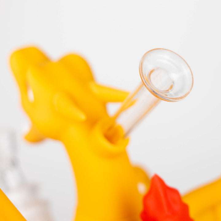 7" Charizard water pipe_4